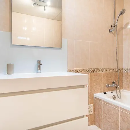 Holidays Near The Strip Albufeira