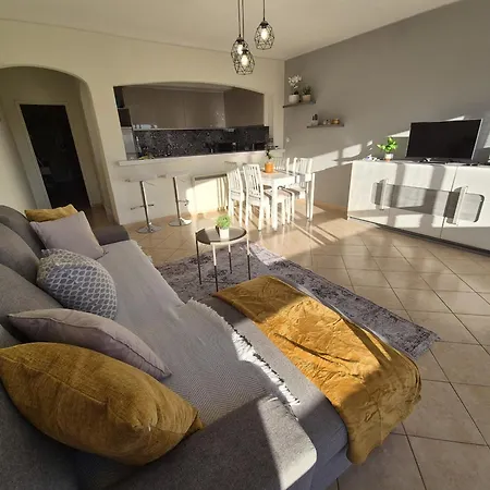 Apartamento Holidays Near The Strip *