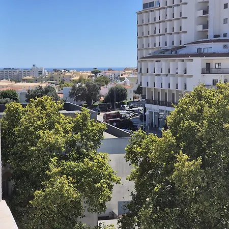 Apartamento Holidays Near The Strip Albufeira
