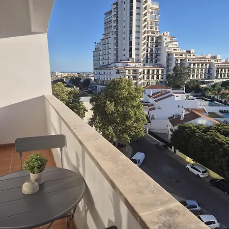 Holidays Near The Strip Albufeira